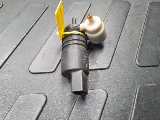 насос (моторчик) омывателя стекла Audi A4 B7 2006, 3.2 л., BKH, бензин, АКПП, универсал, 1T0955651A