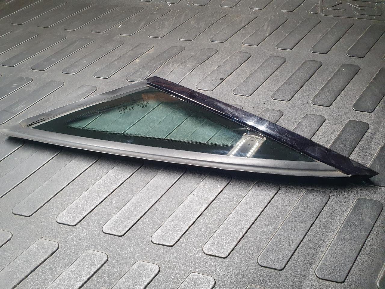 стекло кузовное боковое левое Audi A8 D4/4H 2010, 4.2 л., CDRA, бензин, АКПП, седан, 4H0845299NVB, 4H4845299NVB - фото №1