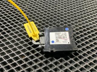 усилитель антенны Mercedes-Benz GL-Класс X164 [рестайлинг] 2010, 4.7 л., M 273.923, бензин, внедорожник 5 дв., A1648701789