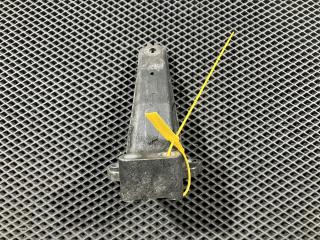 кронштейн двигателя Infiniti FX35 2 поколение 2011, 5.0 л., VK50VE, бензин, АКПП, внедорожник 5 дв., 11232-1CA0A