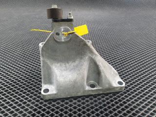 кронштейн двигателя Lexus LS 4 поколение 2007, 4.6 л., 1UR-FSE, бензин, АКПП, седан, 1230238170