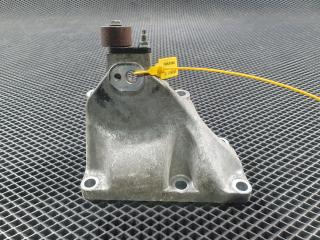 кронштейн двигателя Lexus LS 4 поколение 2007, 4.6 л., 1UR-FSE, бензин, АКПП, седан, 1230238170