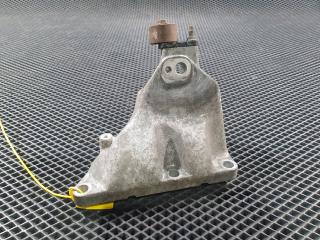 кронштейн двигателя Lexus LS 4 поколение 2007, 4.6 л., 1UR-FSE, бензин, АКПП, седан, 1230138190