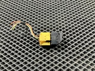 кнопка стеклоподъемника двери задней Audi A8 D2/4D [рестайлинг] 2001, 4.2 л., AQF, бензин, седан, 4D095985501C