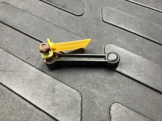 датчик дорожного просвета задний Mercedes-Benz GL-Класс X164 [рестайлинг] 2010, 4.7 л., M 273.923, бензин, внедорожник 5 дв., A1643200632