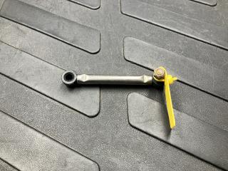 датчик дорожного просвета Mercedes-Benz S-Класс W221 2008, 4.7 л., M 273.922, бензин, седан