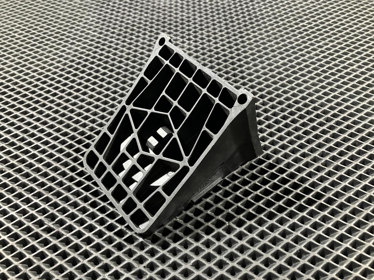 домкрат Jaguar XE 1 поколение 2015, 3.0 л., бензин, АКПП, седан, 98AB17K038AB, C2D4472 - фото №1