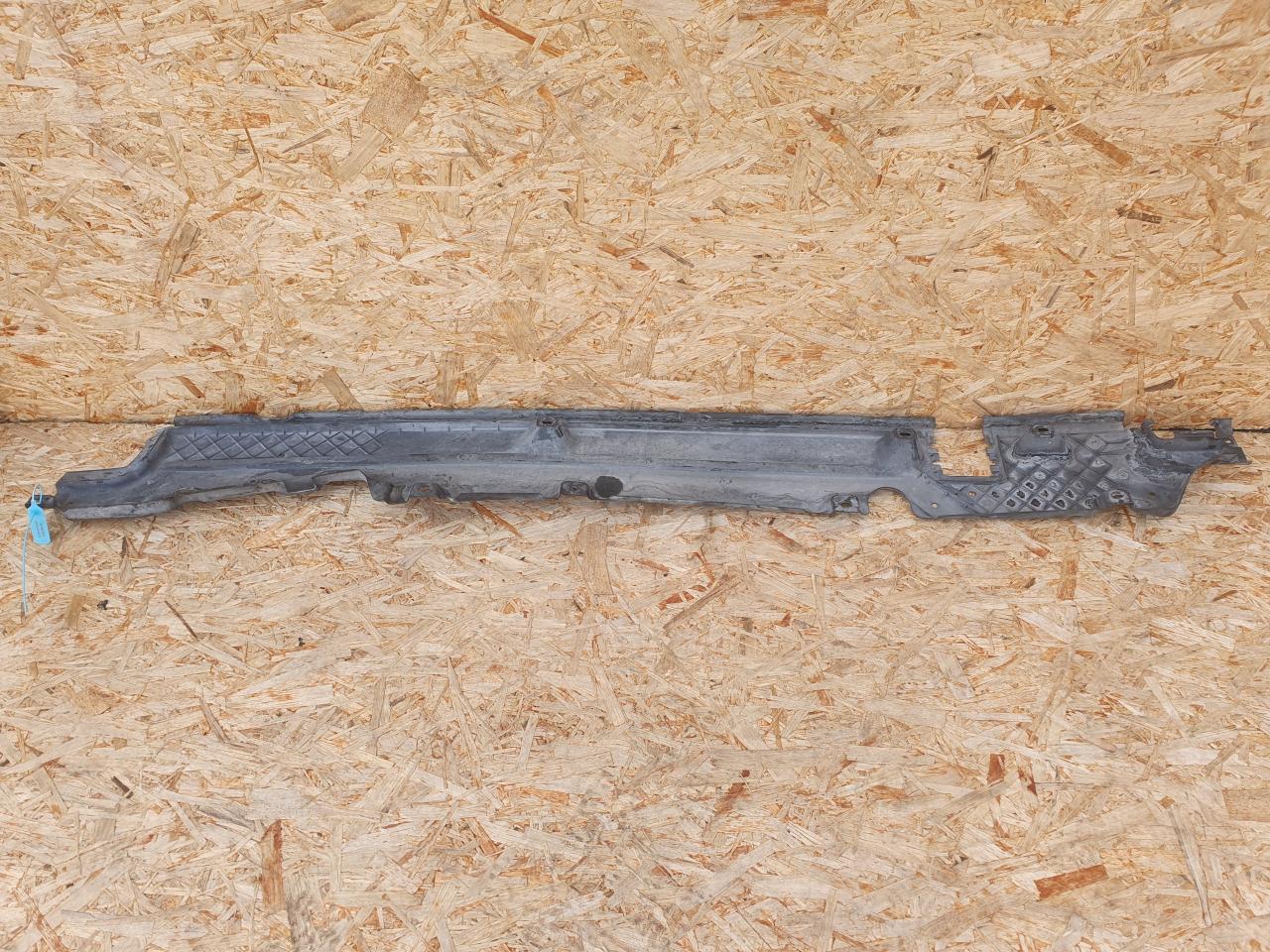 защита днища Audi Q7 4L 2008, 4.2 л., BAR, бензин, внедорожник 5 дв., 7L8825212D - фото №1