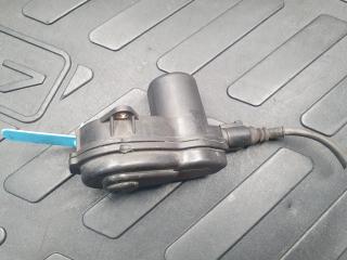 электроручник Audi A8 D4 [рестайлинг] 4HL 2014, 4.0 л., CEUA, бензин, АКПП, седан, 4H6S, 32337647A