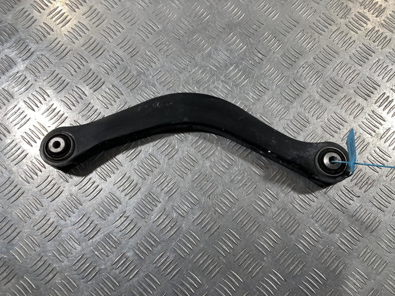 рычаг задний Audi A5 F5 2017, 2.0 л., бензин, АКПП, лифтбэк, 8W0505398F, 8W0505371F - фото №1