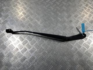 щеткодержатель (поводок стеклоочистителя, дворник) Jaguar XE 1 поколение X760 2016, 3.0 л., AJ 126, бензин, GX7317527AC, T4N1182