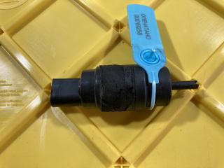 насос (моторчик) омывателя стекла Audi A6 4G/C7 2013, 2.0 л., CAEB, бензин, АКПП, седан, 8K5955647