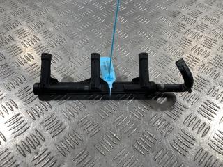 топливная рампа Audi Q7 4M 2017, 3.0 л., CREC, бензин, АКПП, внедорожник 5 дв., 06E133681L