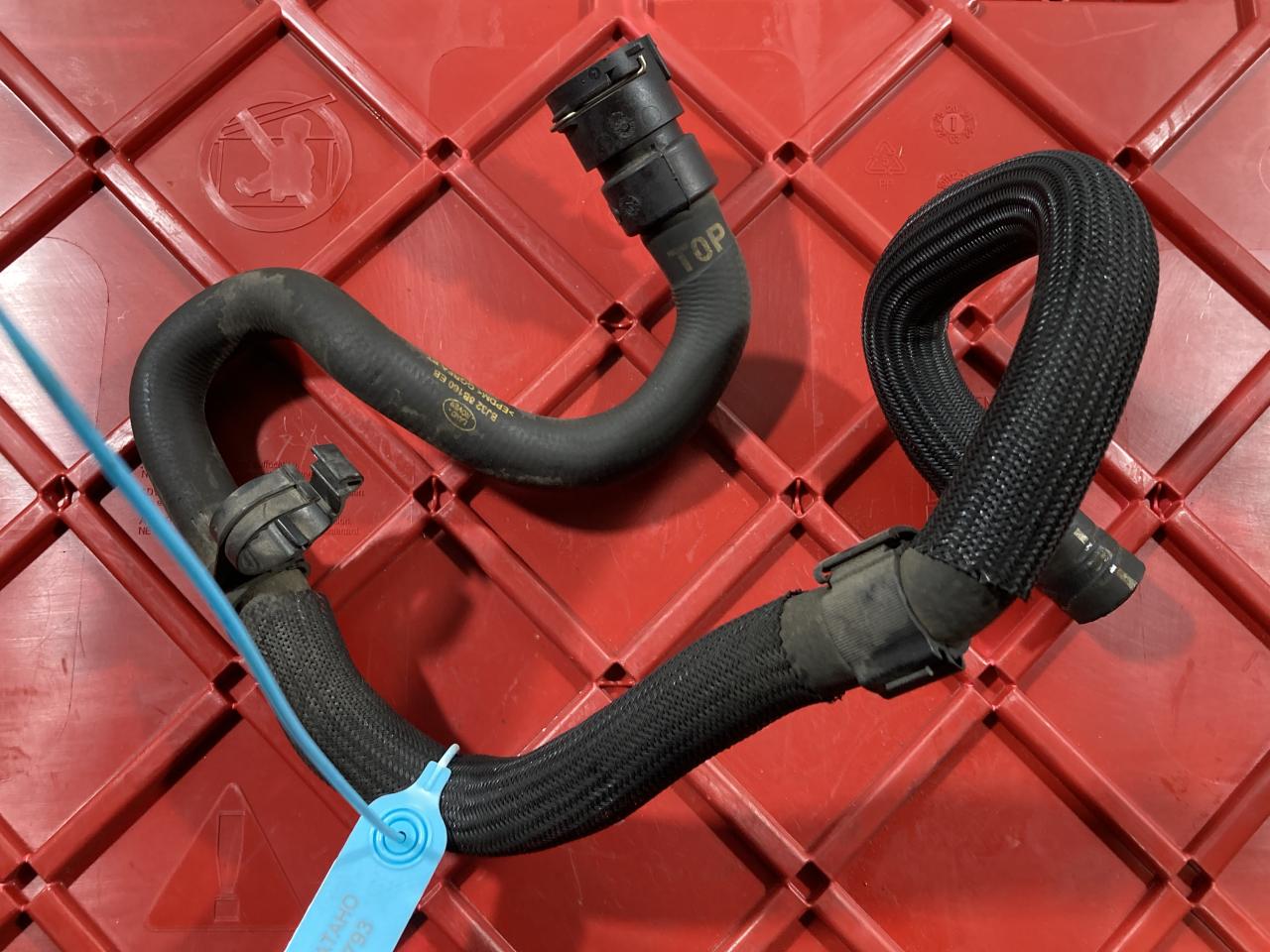 патрубок (трубопровод, шланг) Land Rover Range Rover Evoque L538 2013, 2.0 л., бензин, АКПП, внедорожник 5 дв., BJ328B160EB - фото №1