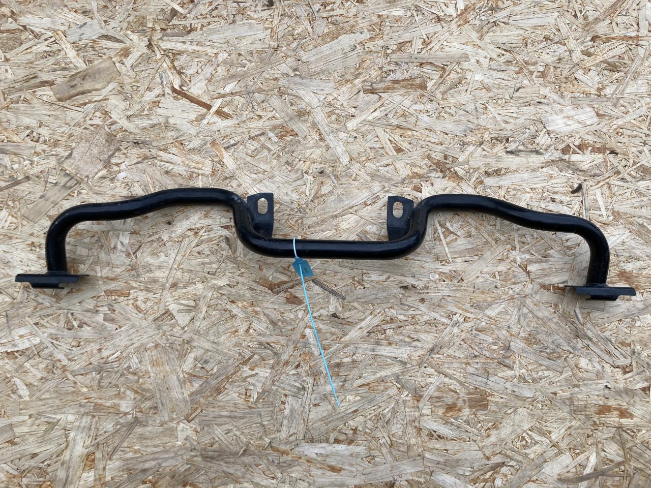 балка под радиатор Land Rover Range Rover Sport 2 поколение 2015, 5.0 л., 508PS, бензин, АКПП, внедорожник 5 дв., CPLA8A316AB, LR038572, LR081521 - фото №1