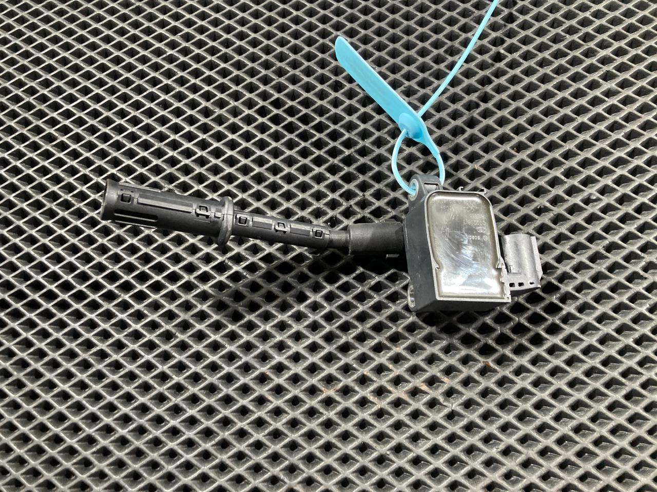 катушка зажигания Mercedes-Benz GL-Класс X166 2013, 4.7 л., M 278.928, бензин, АКПП, внедорожник 5 дв., A2769060260, 0221604034 - фото №1