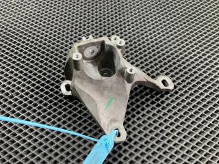 кронштейн КПП Audi A8 D4/4H 2012, 4.2 л., CDRA, бензин, АКПП, седан, 4H0399113E