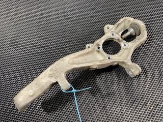 кулак поворотный правый Mercedes-Benz GL-Класс X166 2012, 4.7 л., M 278.928, бензин, АКПП, внедорожник 5 дв., A1663301020, A16610