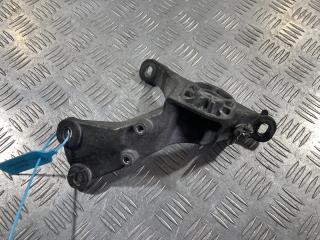 кронштейн КПП Audi A8 D4/4H 2012, 4.2 л., CDRA, бензин, седан, 4H0399114E