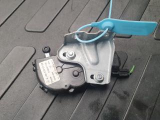 стекло кузовное боковое правое Mercedes-Benz GL-Класс X166 2012, 4.7 л., M 278.928, бензин, АКПП, внедорожник 5 дв., A1666700104