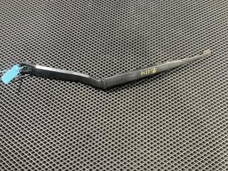 щеткодержатель (поводок стеклоочистителя, дворник) Infiniti FX35 1 поколение [рестайлинг] 2007, 3.5 л., VQ35DE, бензин, АКПП, внедорожник 5 дв., 28881-CG005