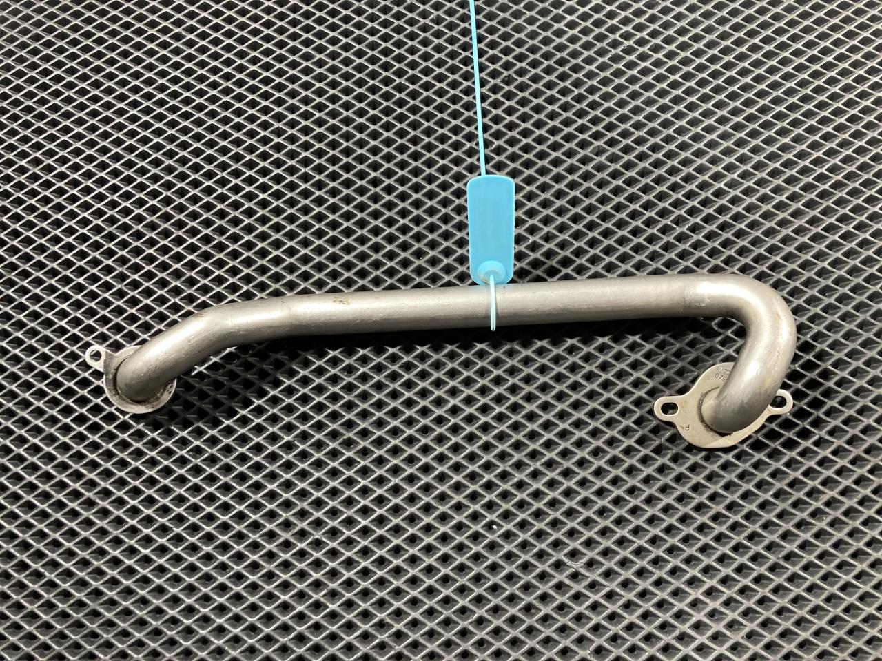 трубка охлаждающей жидкости Audi A6 4F/C6 2006, 4.2 л., BAT, бензин, АКПП, седан, 079121481G - фото №1