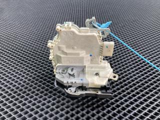 замок двери передней правой Audi A8 D4/4H 2009, 4.2 л., CDRA, бензин, седан, 8J1837016D