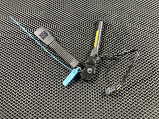 замок ремня безопасности Jaguar XF X250 2010, 5.0 л., 508PN, бензин, АКПП, седан, AW83F61202AD, C2Z27379PVJ, C2D11980PVJ, C2D17126PVJ, C2P19825PVJ