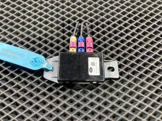 усилитель антенны Jaguar XE 1 поколение 2016, 3.0 л., 306PS, бензин, АКПП, седан, DPLA19C097BA, C2D33465, C2D36002