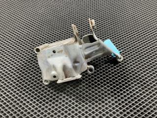 кронштейн (крепление) Audi A8 D4/4H 2012, 4.2 л., CDRA, бензин, седан, 4H0399059C