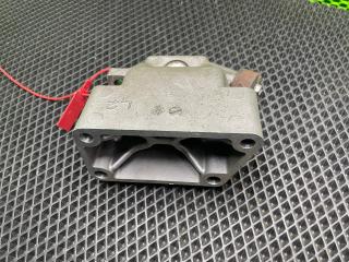 кронштейн двигателя Lexus LS 4 поколение 2008, 5.0 л., 2UR-FSE, бензин, АКПП, седан, 1231538050