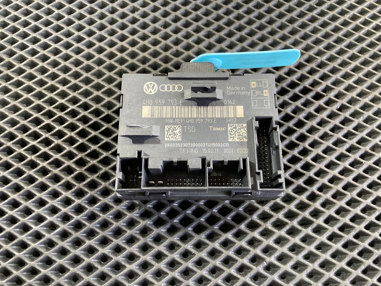 модуль управления двери Audi A8 D4/4H 2011, 4.2 л., CDRA, бензин, АКПП, седан, 4H0959793E - фото №1
