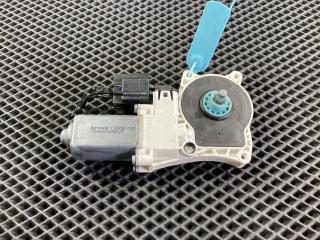 моторчик стеклоподъемника Jaguar XE 1 поколение X760 2016, 3.0 л., бензин, АКПП, C39790-101