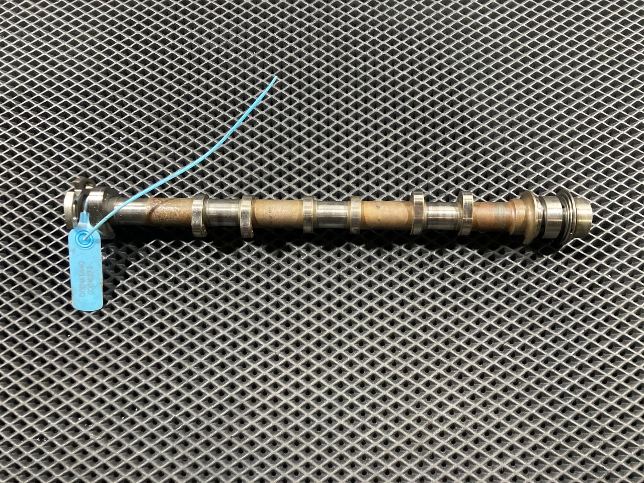 распредвал Audi A7 4G 2012, 3.0 л., CGWB, бензин, хетчбэк 5 дв., 06E109101BG, 06E109103F - фото №1