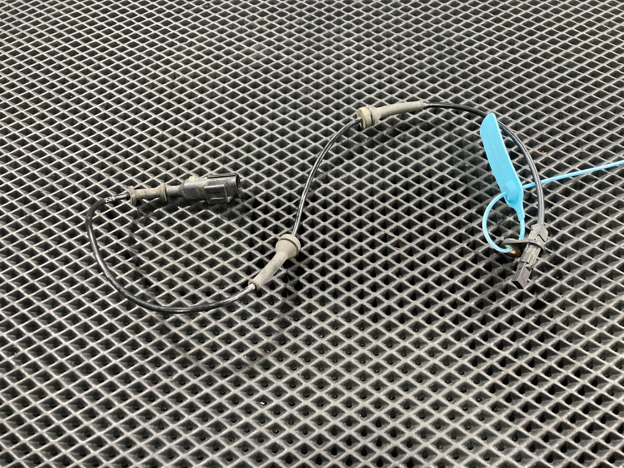 датчик ABS Jaguar XE 1 поколение 2016, 3.0 л., бензин, АКПП, седан, GX732C190AF, T2H48445, T2H4068 - фото №1