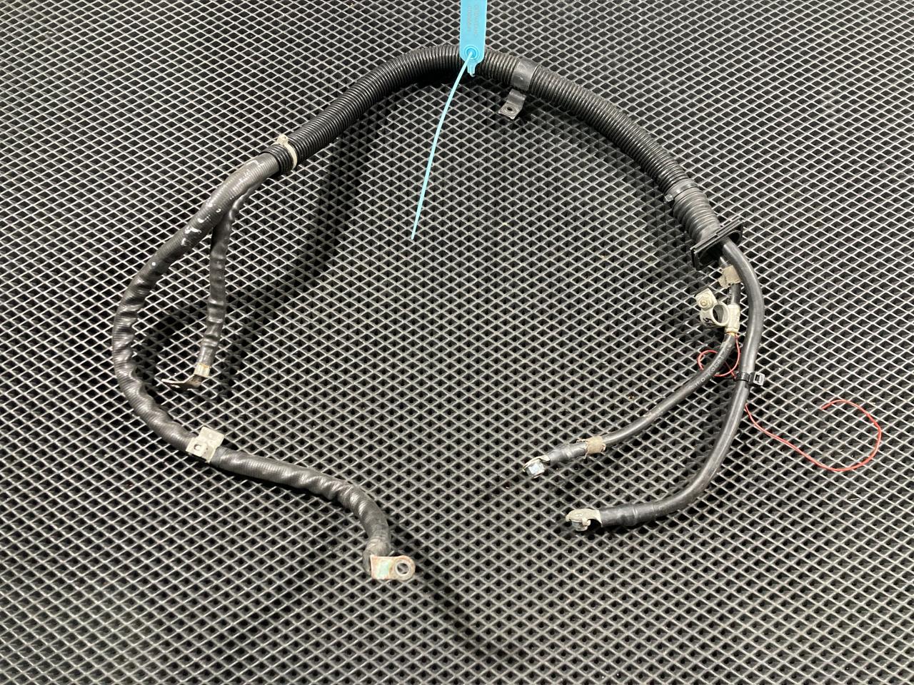 провод высоковольтный Mercedes-Benz S-Класс W221 2005, 5.5 л., M 273.961, бензин, седан, A2214403732 - фото №1