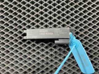 Антенна системы комфортного доступа Land Rover Range Rover Sport 1 поколение [рестайлинг] 2011, 5.0 л., 508PS, бензин, АКПП, внедорожник 5 дв., LR012709, AH4215K603AA, C2D5083