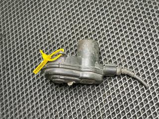 электроручник Audi A8 D4 [рестайлинг] 4HL 2014, 4.0 л., CEUA, бензин, АКПП, седан, 4H6S, 32337647A