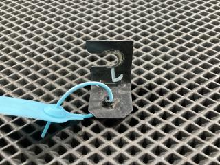 крепление ( кронштейн ) крыла Jaguar XE 1 поколение 2019, 3.0 л., бензин, седан