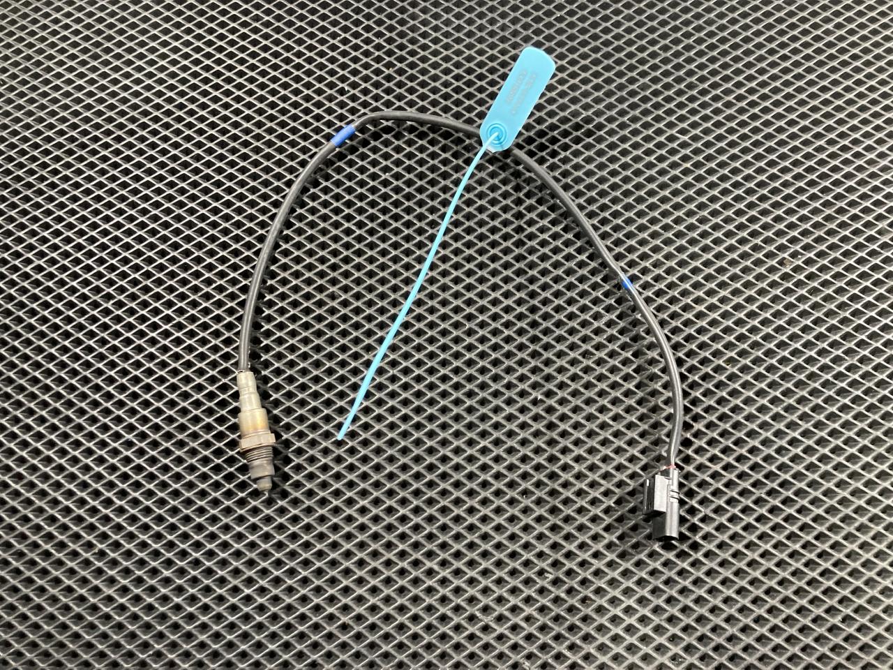 лямбда-зонд Kia K5 3 поколение 2020, 1.6 л., G4FP, бензин, АКПП, 39210-2M425 - фото №1