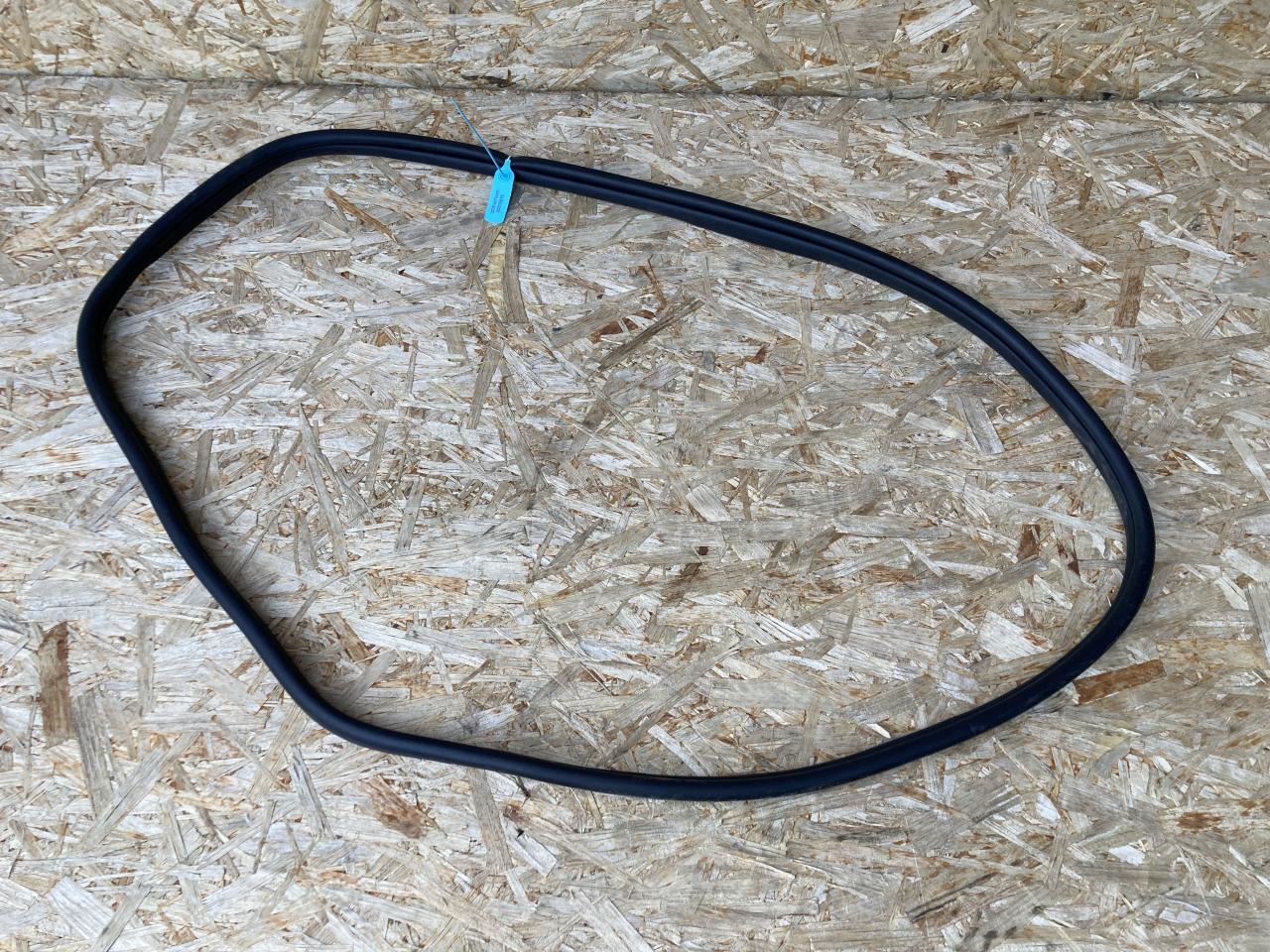 уплотнитель двери Kia K5 3 поколение 2020, 1.6 л., G4FP, бензин, АКПП, 83110L3000 - фото №1