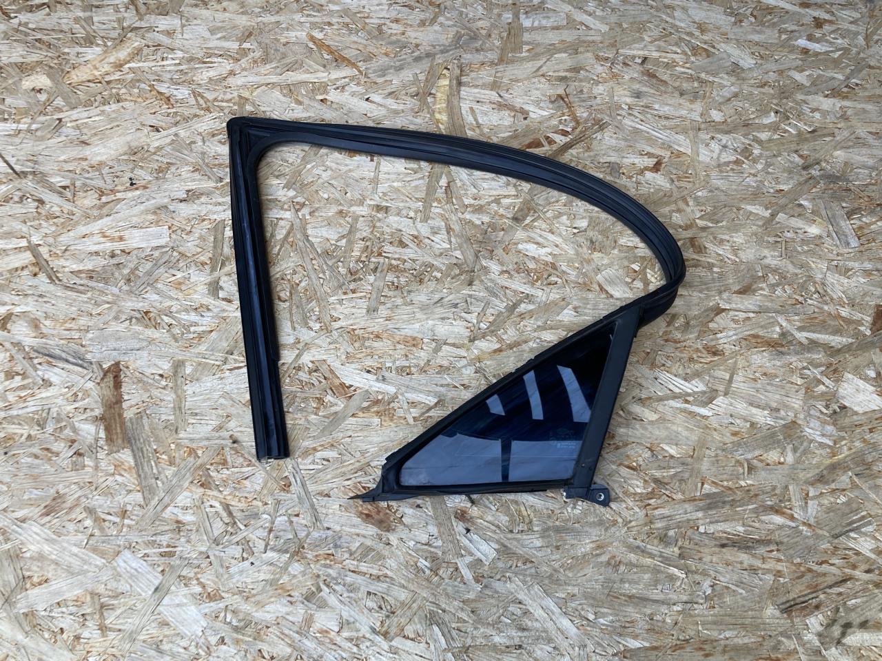 форточка передняя левая Kia K5 3 поколение 2020, 1.6 л., G4FP, бензин, АКПП - фото №1