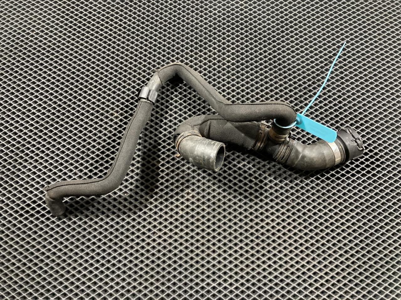 патрубок (трубопровод, шланг) Audi A8 D4/4H 2012, 4.2 л., CDRA, бензин, седан, 4H0121055AA, 4H0122293G - фото №1