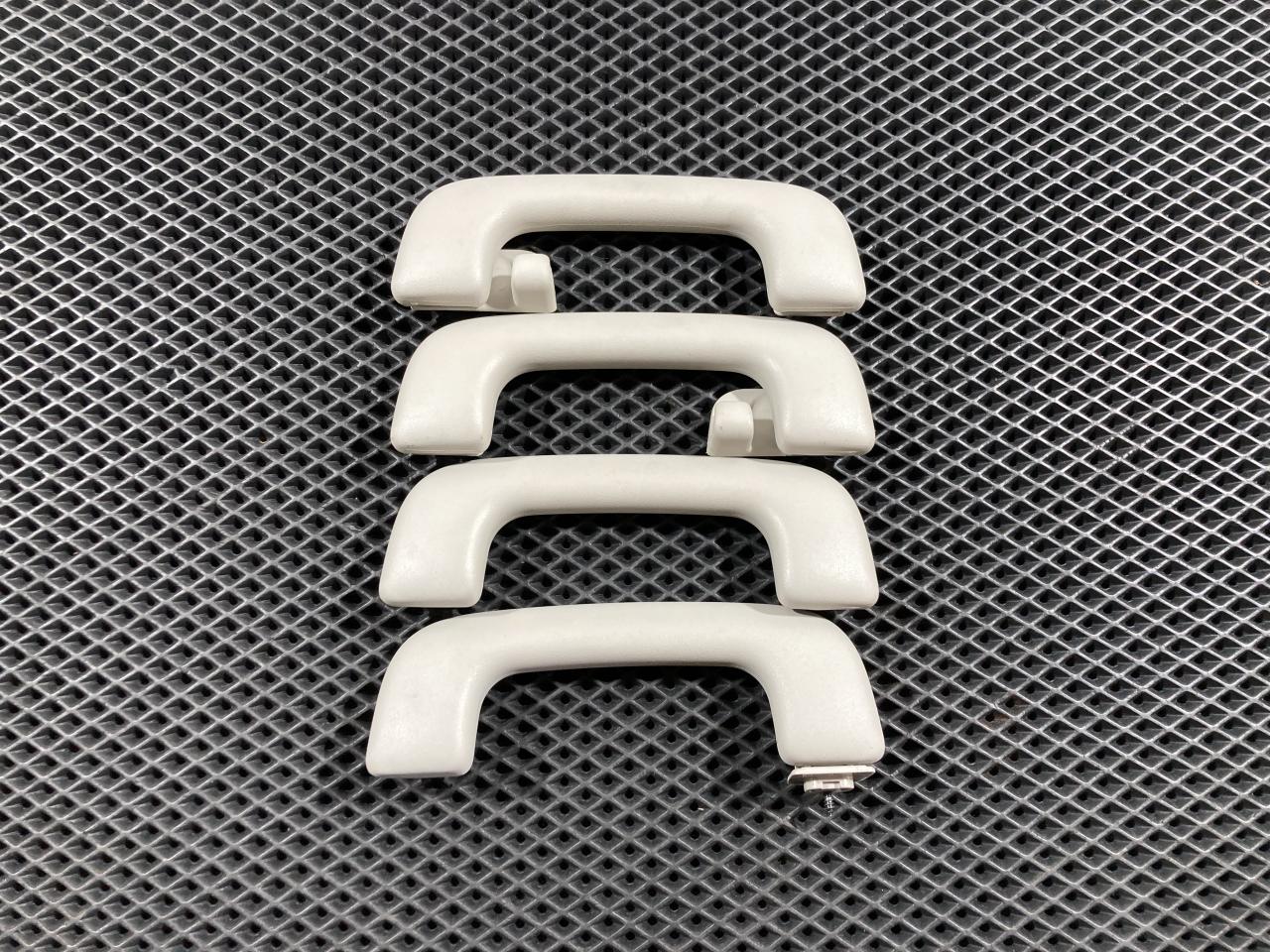 ручка внутренняя потолочная Kia K5 3 поколение 2020, 1.6 л., G4FP, бензин, АКПП, 85340D5000DNN, 85340G5200DNN, 85340G5300DNN, 85340D5100DNN - фото №1