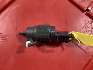 насос (моторчик) омывателя стекла Audi A7 4G [рестайлинг] 2017, 3.0 л., бензин, АКПП, хетчбэк 5 дв., 8K5955647