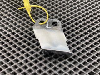 крепление ( кронштейн ) крыла Jaguar XF X260 2019, 3.0 л., бензин, АКПП, седан