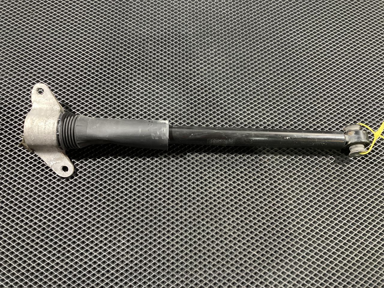 амортизатор задний левый Jaguar XF X260 2015, 3.0 л., бензин, АКПП, GX63-18A116-XX, GX6318W003AD, T2H30190, T2H1636 - фото №1