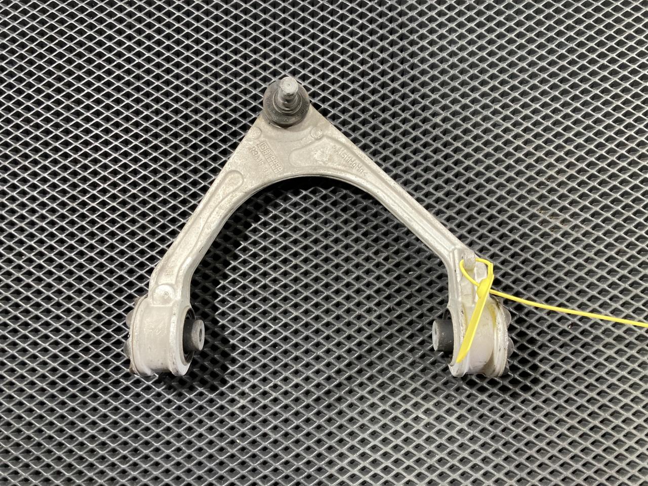 рычаг передний правый Jaguar XE 1 поколение 2016, 3.0 л., AJ 126, бензин, АКПП, седан, GX733084, T4N1128 - фото №1