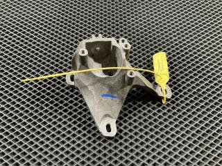 кронштейн КПП Audi A8 D4 [рестайлинг] 2016, 4.0 л., CTGA, бензин, АКПП, седан, 4H0399113E