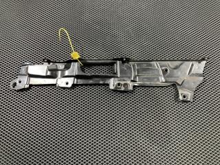 крепление ( кронштейн ) крыла Land Rover Discovery 5 поколение L462 2018, 3.0 л., 306DT, дизель, АКПП, внедорожник 5 дв., HY3216150AA, LR105082, LR080201